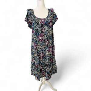 Hilo Hattie Hawaiian Floral Dress